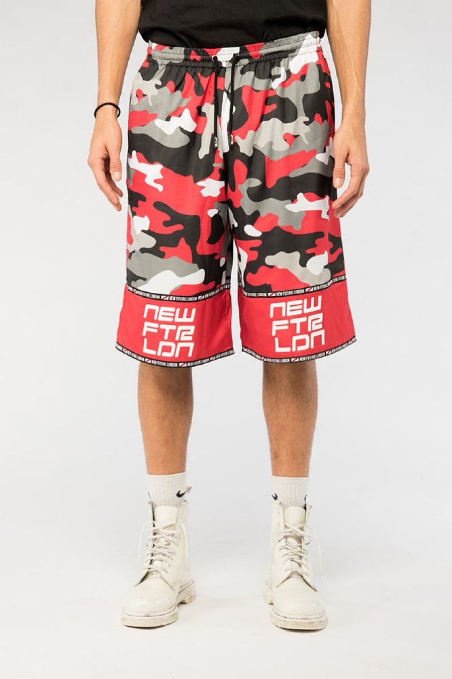 Unisex NEW FUTURE LONDON | Racer Logo Shorts (Camo Red)