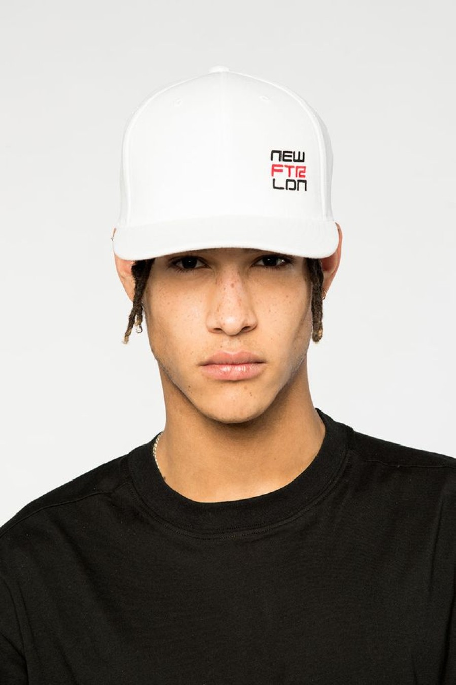 Unisex NEW FUTURE LONDON | Racer Logo Cap (White)