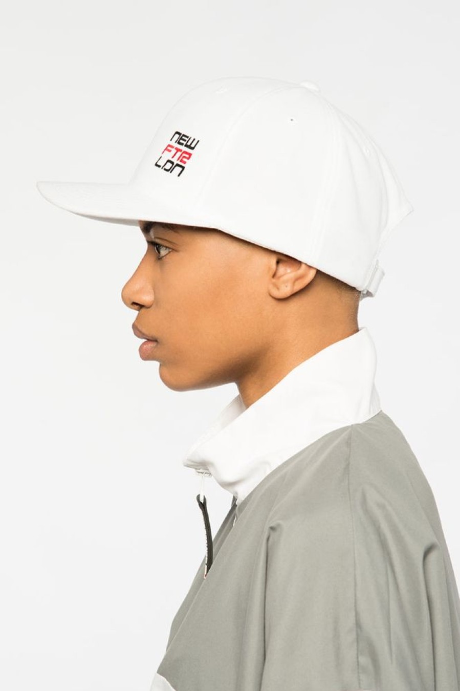 Unisex NEW FUTURE LONDON | Racer Logo Cap (White)