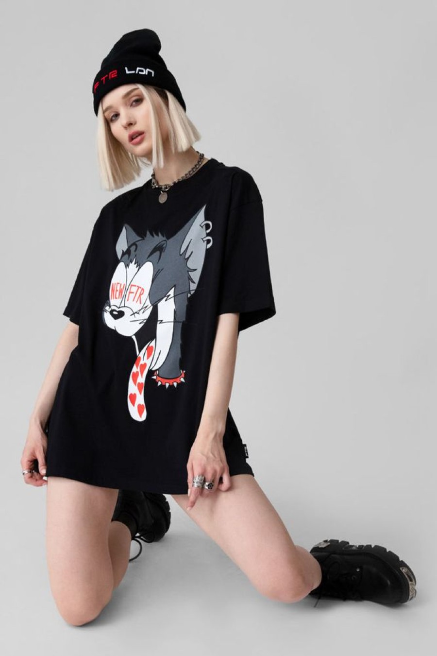 Unisex NEW FUTURE LONDON | Luv Struck T Shirt