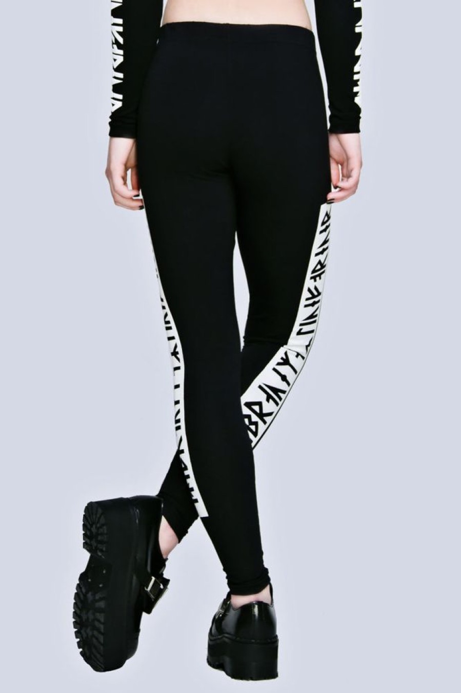 Women LONG CLOTHING | The Brave Leggings